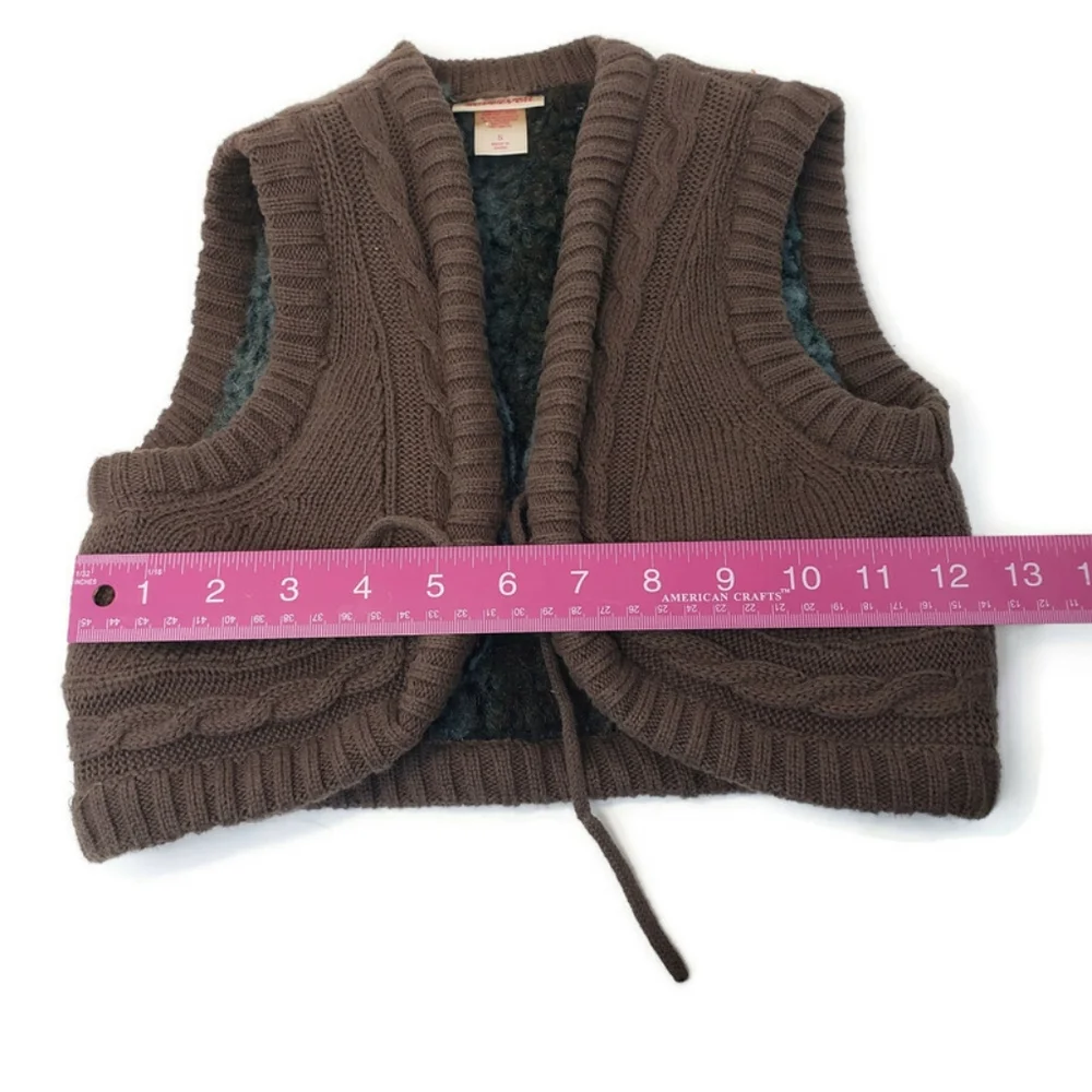Missomi Supply Co. | Girls Faux fur Lined Vest Size S